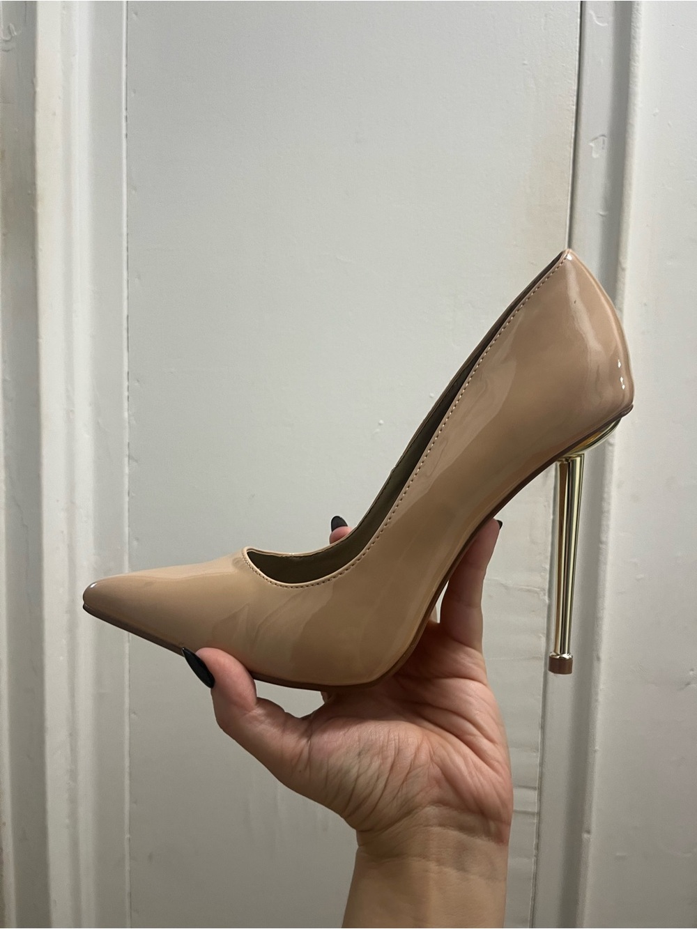 Fashion Nova Beige Patent Pointed-Toe Stiletto Pumps